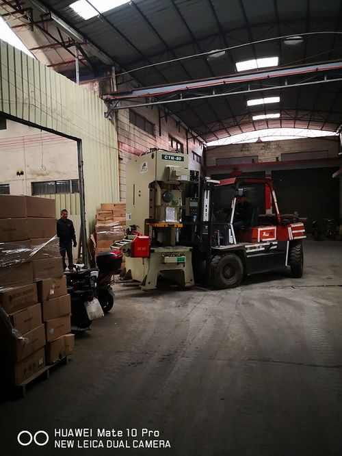 專業(yè)搬遷服務(wù)，護航佛山五金制造業(yè)工廠價值500萬核心設(shè)備安全遷移